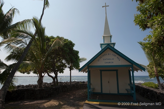 20091102_121145D3.jpg - St Peter's Catholic Church a popular wedding place, Kona, Hawaii
