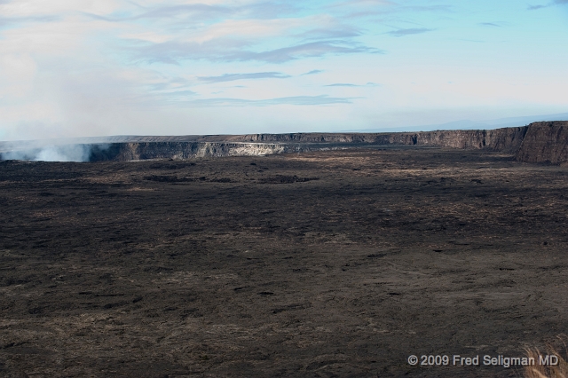 20091103_085740D3.jpg - Kilauea Caldera, Volcano National Park, Hawaii