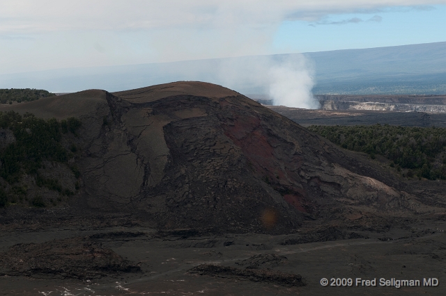 20091103_100837D3.jpg - Steam from Kilauea Caldera, Volcano National Park, Hawaii
