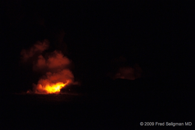20091103_184453D3.jpg - Volcano Fire, Volano Vational Park, end of Rt 130
