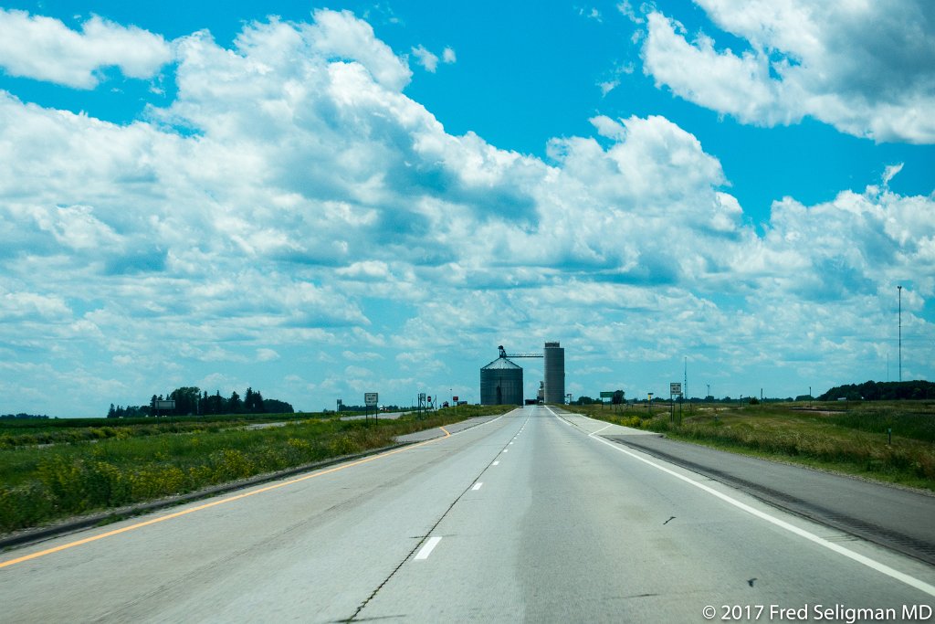 20170619_145831 RX-100M4_.jpg - Interstate in SD appears to go through the distant grain elevators.