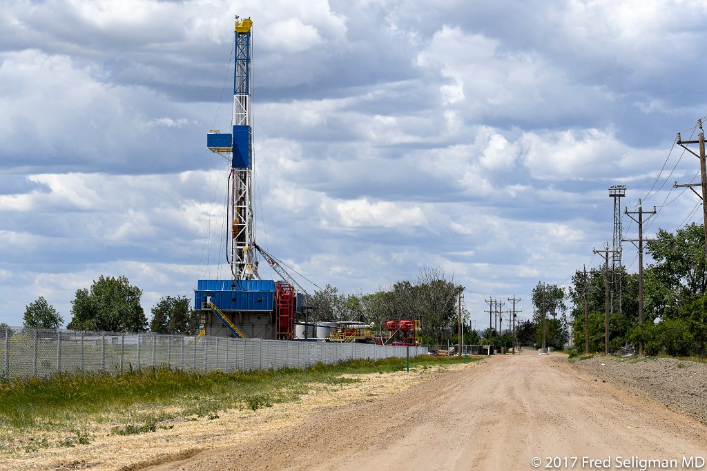 20170622_131458 D500.jpg - Drilling rig at Williston operated by Oasis Petroleum