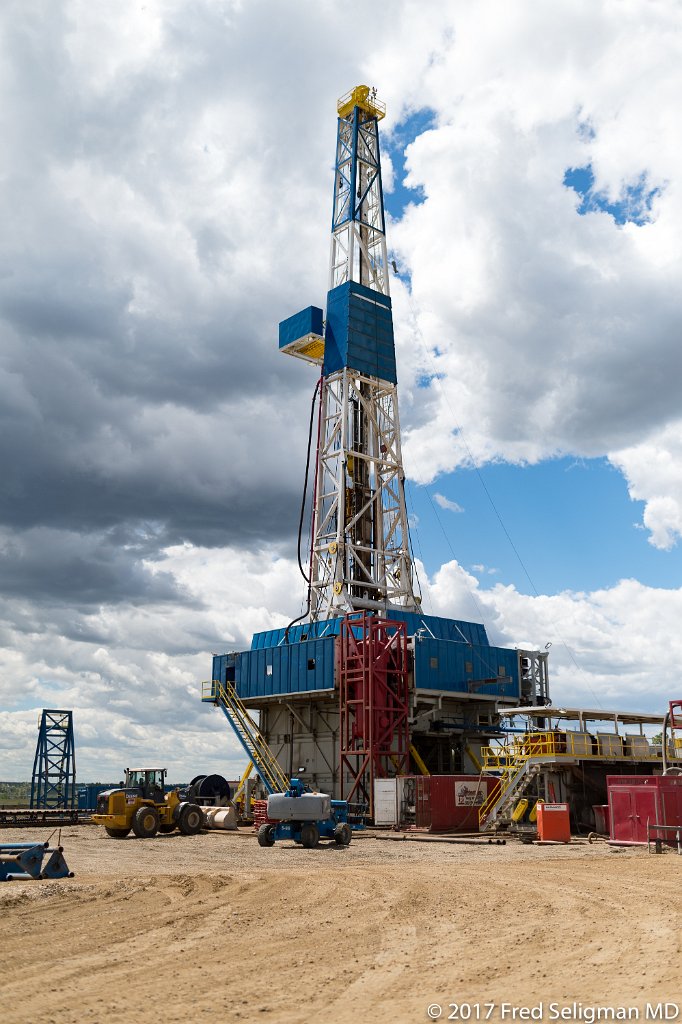 20170622_131635 D4S.jpg - Drilling rig at Williston operated by Oasis Petroleum