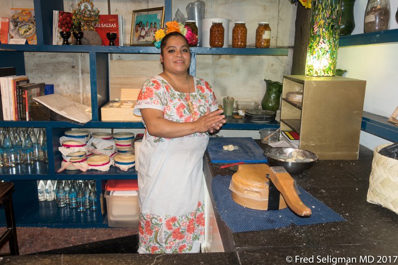111 20170305_050333 D3S.jpg - Lady making tortillas