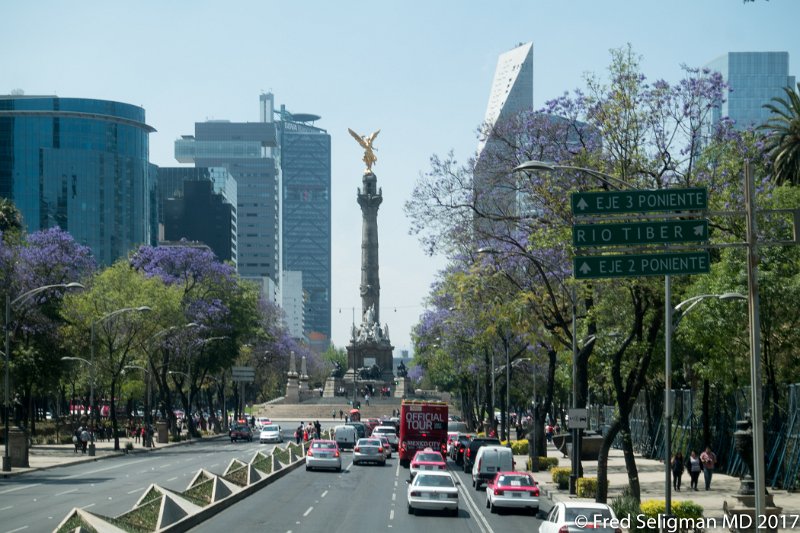 39 20170303_204236 D3S.jpg - Paseo de la Reforma, the wide avenue running diagonally across the heart of the city, was designed by Ferdinand von Rosenzweig (1860s) and modeled after the great boulevards of Europe. After the French intervention in Mexico which overthrew the constitutional President Benito Juarez, the newly crowned Emperor Maximilian made his mark on the conquered city by commisioning a grand avenue linking the city center with his imperial residence (Chapultepec Castle) which was then on the southwestern edge of the town.  This famous monument, quite close to the Diana monument, commemorates Mexico's independence.