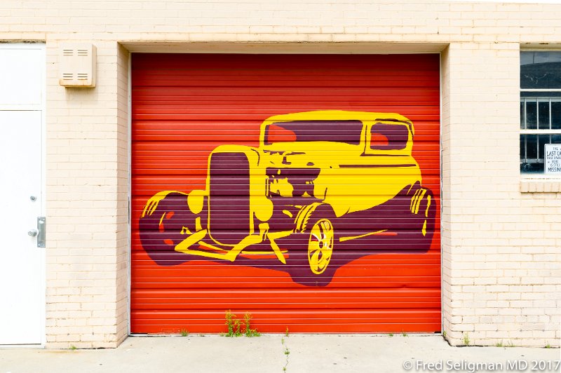 1 20170420_145221 D3S.jpg - Garage door, Memphis, TN