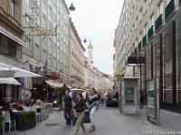 20170902 180755 D4S  The city center has several walking streets : Vienna