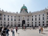 20170905 132554 RX-100M4  Michalplatz and Hofburg Palace : Vienna
