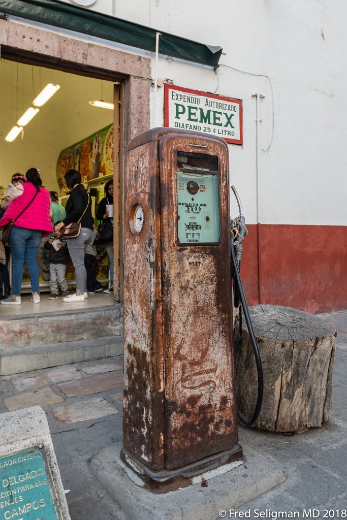 20180102_185440 D850.jpg - Gasoline pump from 1943, San Miguel de Allende